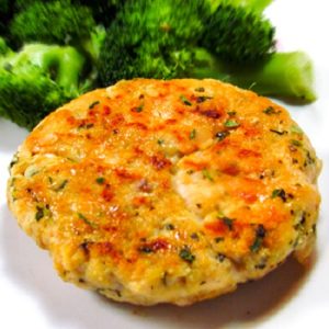 Hambúrguer de frango com batata