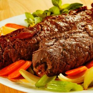 Enroladinho de salsicha e carne: receita fácil e simples