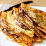 Panquecas com creme de chocolate: receita fácil e simples para lanche