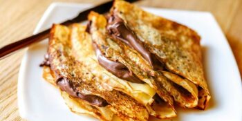 panquecas com creme de chocolate