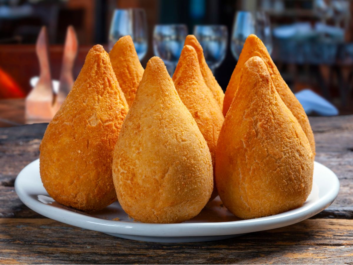 coxinha de frango com queijo