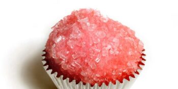 Brigadeiro de morango e coco