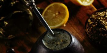 chá mate verde com limão