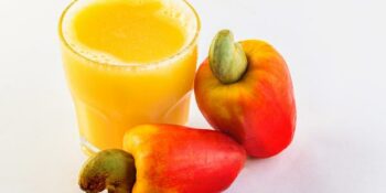 Suco de caju com laranja