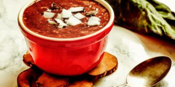 pudim de chia com chocolate e coco