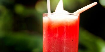 suco de melão e groselha