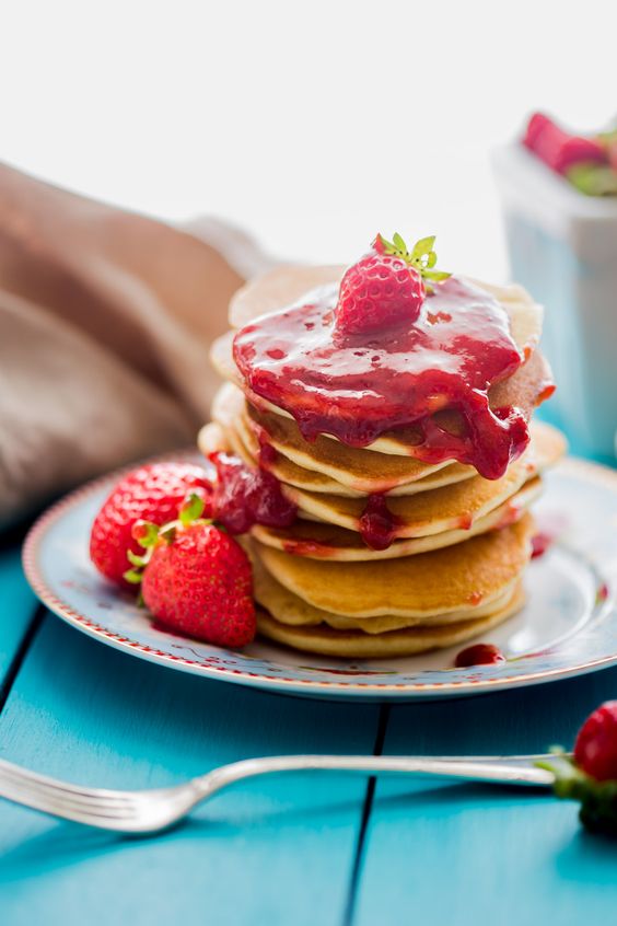 crepe com geleia de morango vovó