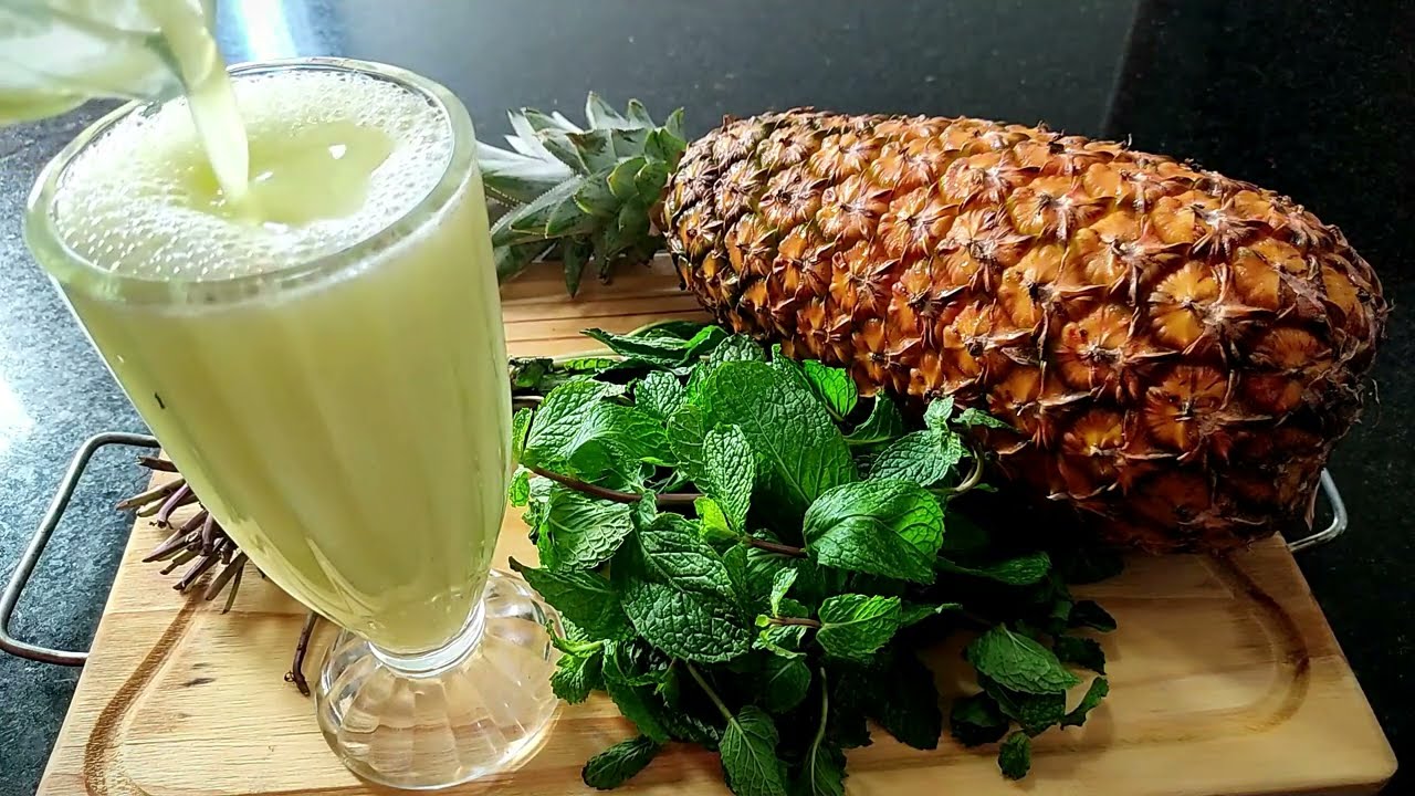 suco com abacaxi simples e cremoso @receitassemblablabla