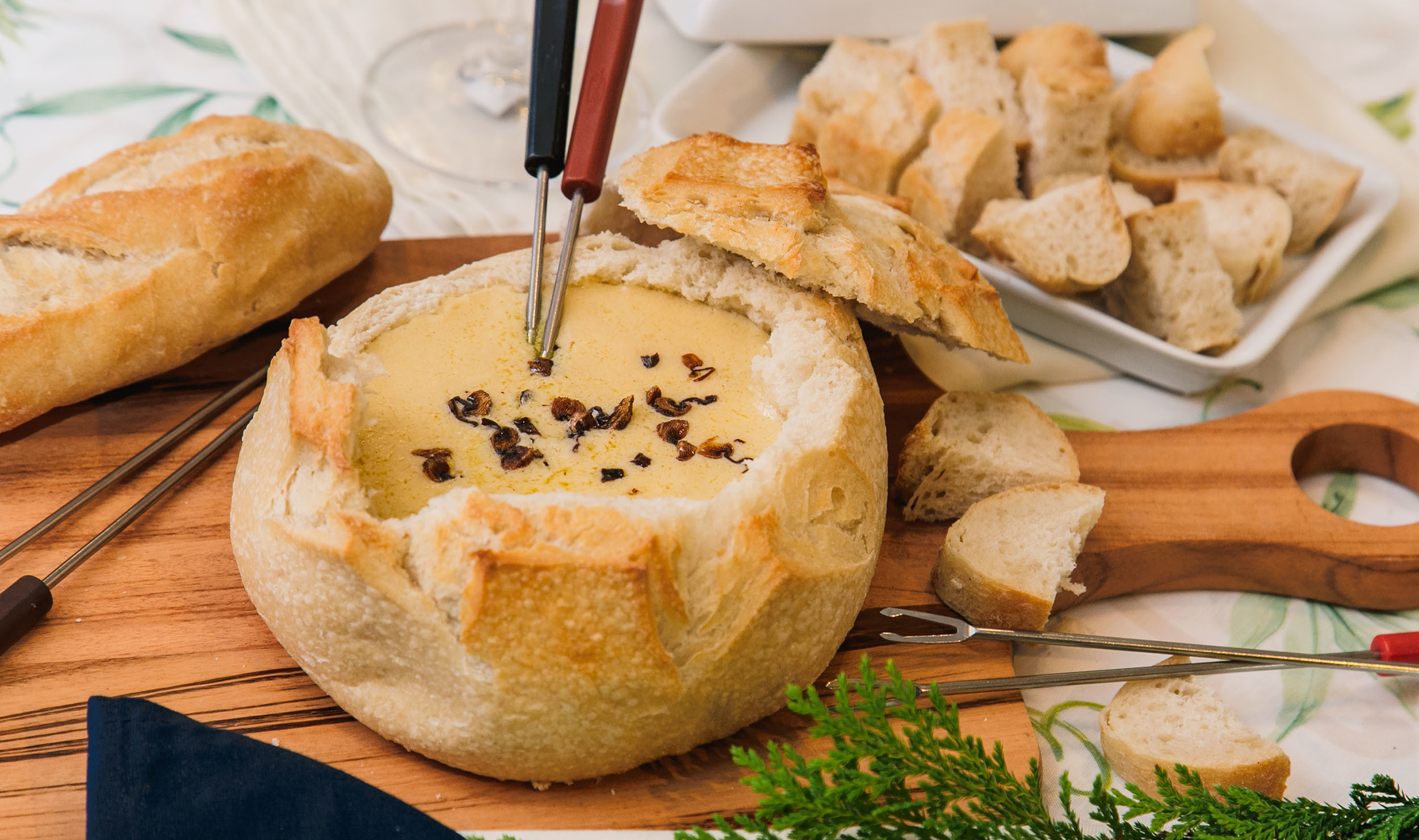 Fondue com queijo brie e camembert