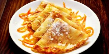 panqueca com geleia de laranja