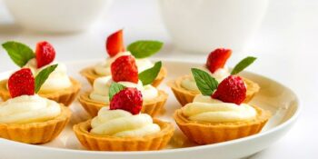 mini torta de morango