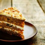 Receita de bolo com ameixa seca e passas com massa bem macia