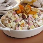 Salada de peito de peru com batatas