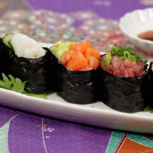 Sushi gunkan maki
