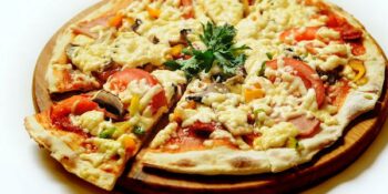 pizza com presunto defumado