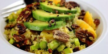 salada de aipo e quinoa