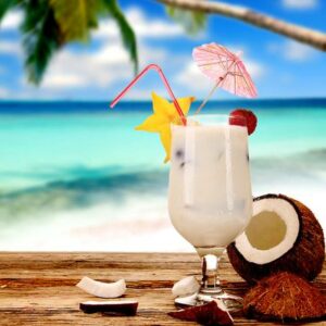 Coquetel com coco: receita do drink original de bar