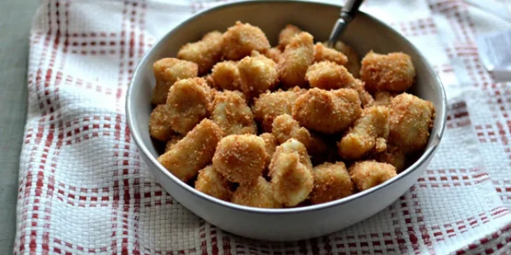 Bolinho de batata baroa e camarão