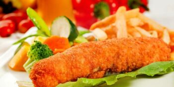 enroladinho de frango e queijo  à milanesa
