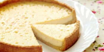 Torta de ricota e massa seca