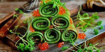 panqueca verde com caviar de salmão