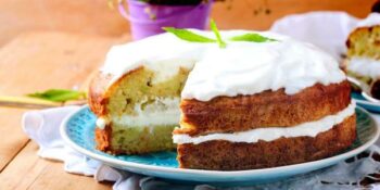 bolo de cenoura e limão com marshmallow
