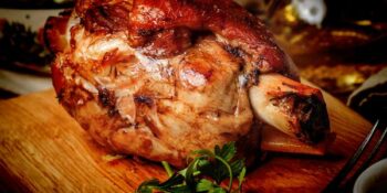 pernil de porco ao molho de laranja