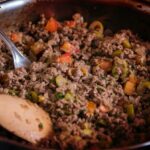 carne moída com tomate e azeitona