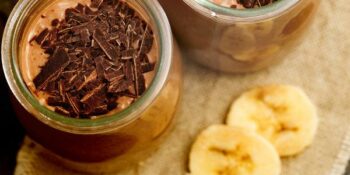 pudim de chia, chocolate e banana