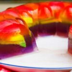 Gelatina com frutas: receita de sobremesa fácil e prática