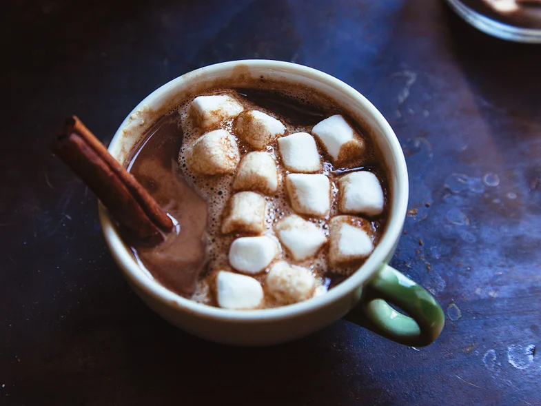 Chocolate quente com canela