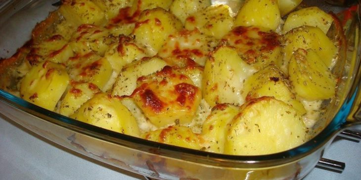 Receita de batatas gratinadas com orégano e salsinha [a mais fácil]