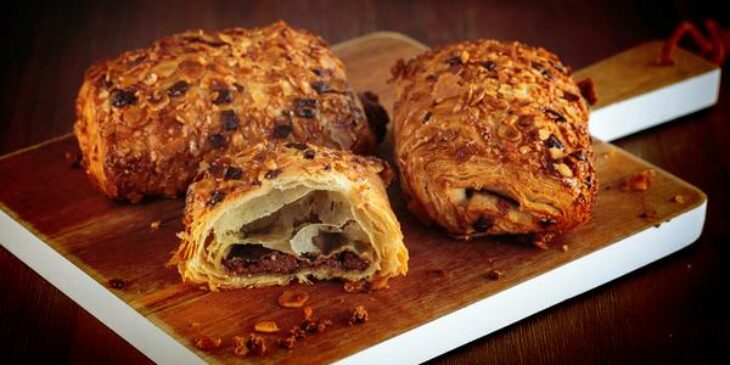 massa folhada com chocolate em barra como fazer croissant de chocolate com massa folhada pronta croissant de chocolate fácil croissant de chocolate com massa de pastel folhado de chocolate congelado como enrolar croissant com massa folhada pronta como fazer croissant com massa folhada pronta arosa folhado de chocolate calorias