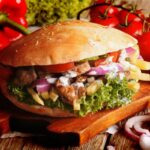 Receita de hambúrguer com carne de porco muito suculento