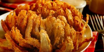 cebola empanada inteira picante