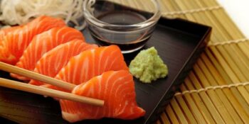 sashimi de salmão