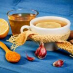 Receita de chá preto com alho e limão: como fazer e benefícios