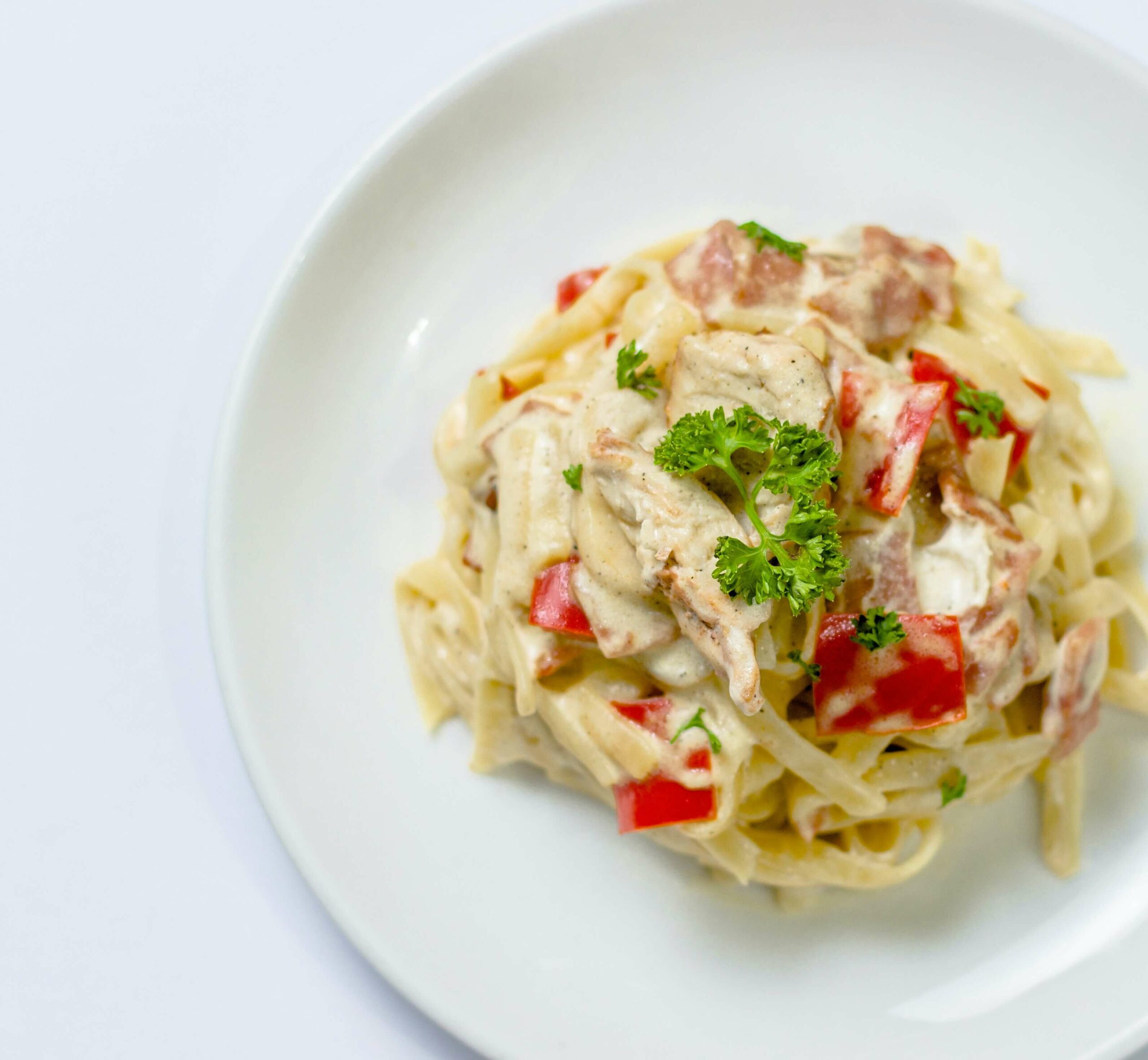 macarrão ao molho branco com camarão