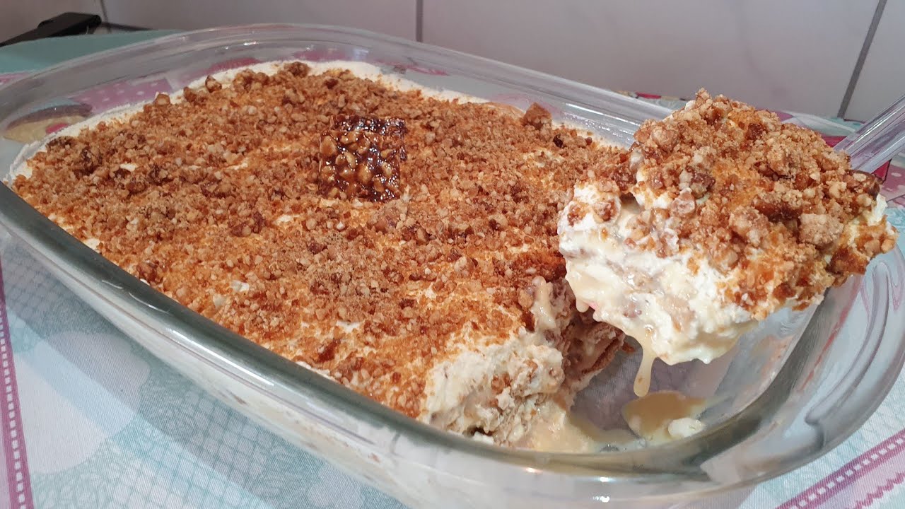 @angeladrulla preparou esta deliciosa torta de amêndoas na travessa 