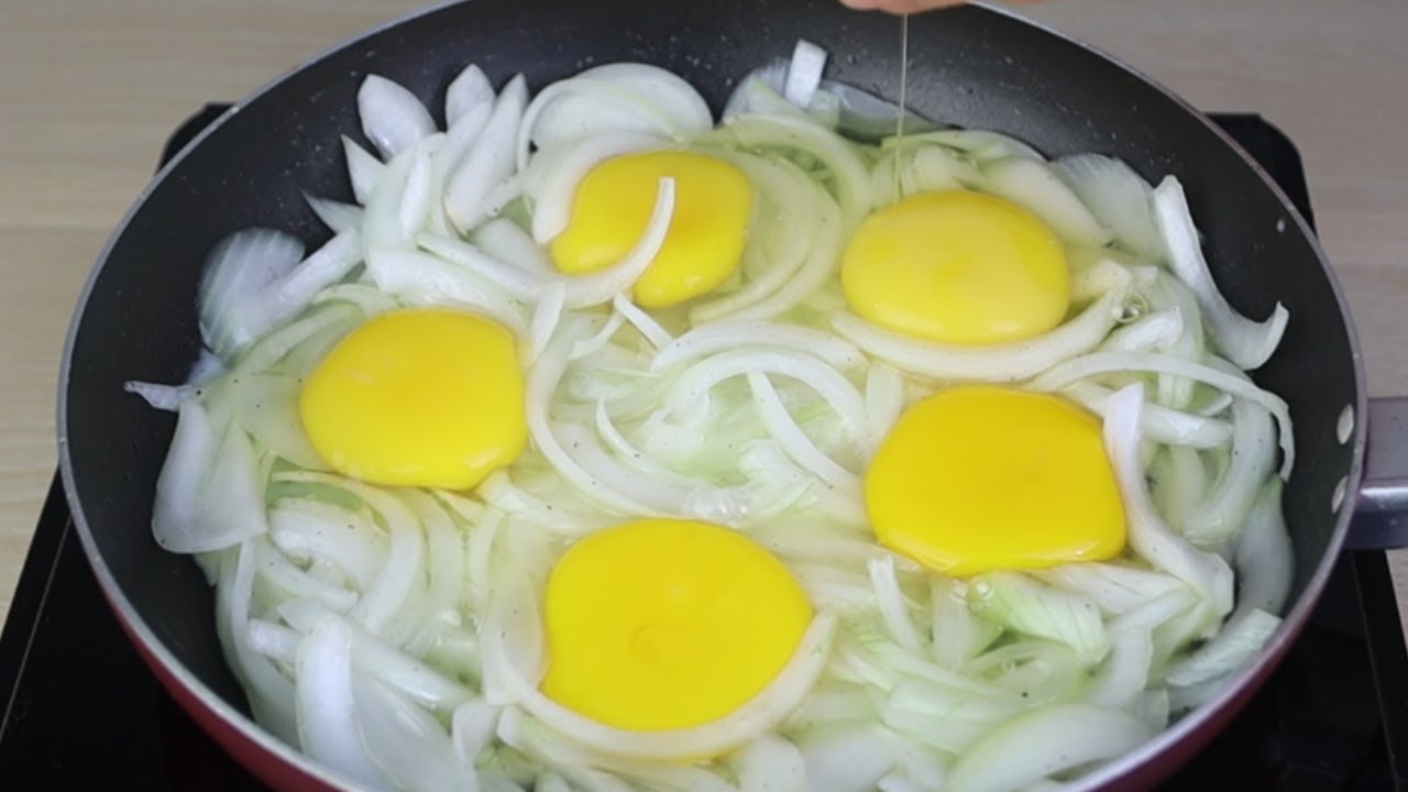 Omelete com cebola tudo gostoso