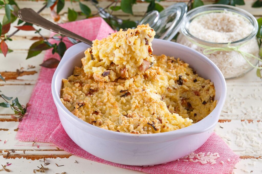 Arroz à 'carbonara' com ovos - Imagem por TeleCulinária