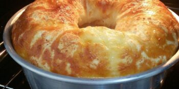 Receita de bolo de pão de queijo: bem mineiro!