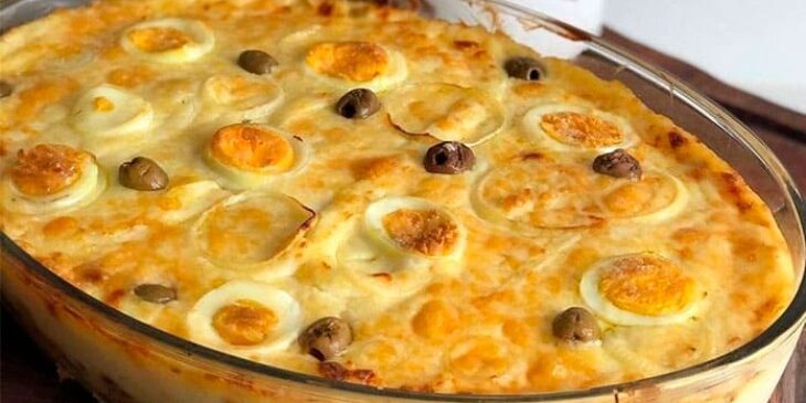 Bacalhau com batata gratinado - Imagem por Receitas Agora