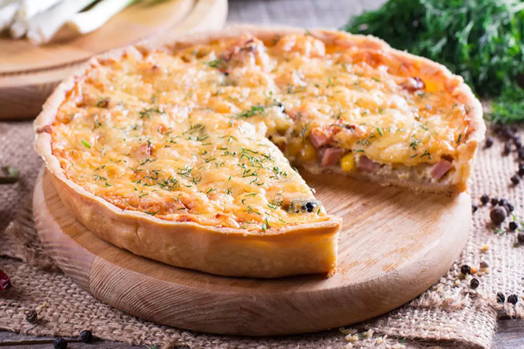 Torta Pizza de Presunto e Queijo - Imagem por Tecnonotícias