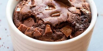 Receita simples: brownie de caneca em 5 minutos