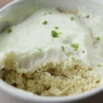 Bolo de caneca low carb - Imagem por Receiteria