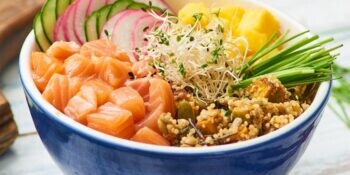 Poke de salmão