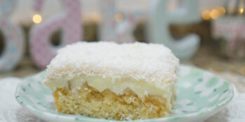 Torta de abacaxi com leite ninho