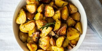 Batata rústica com páprica