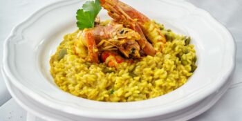 Risoto de camarão com queijo